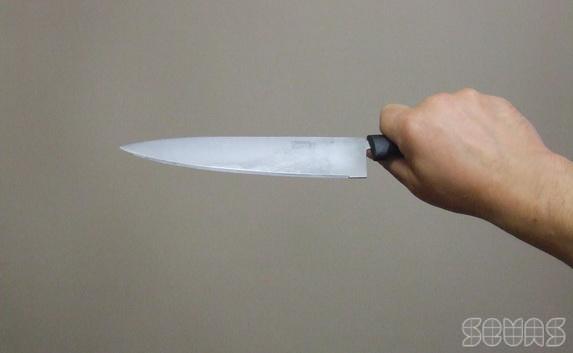 В Крыму женщина набросилась с ножом на брата 